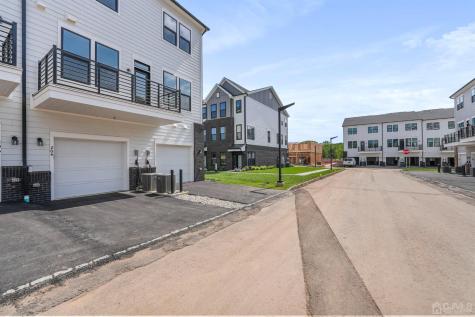 204 Lyla Lane New Brunswick NJ 08901