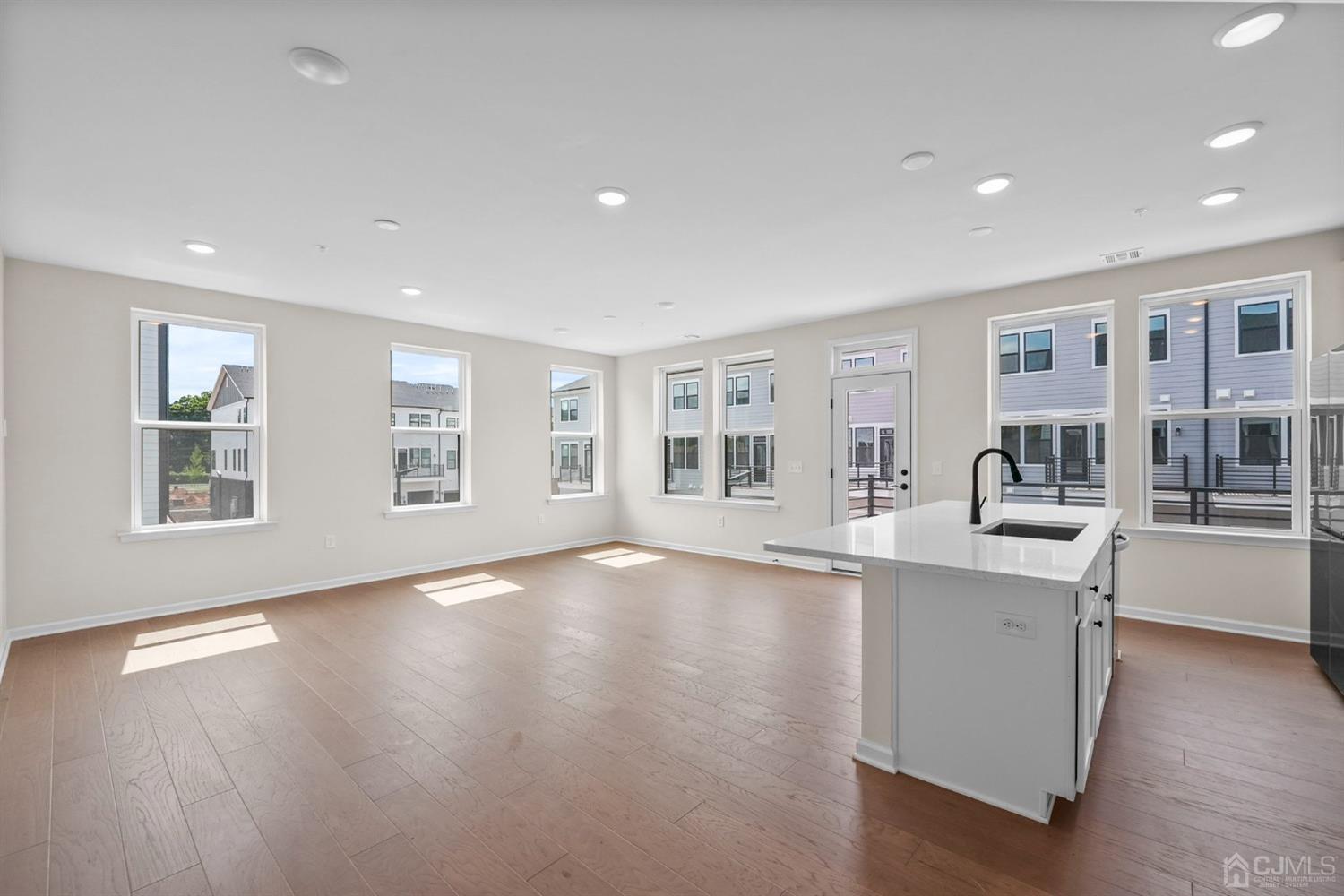 204 Lyla Lane New Brunswick NJ 08901