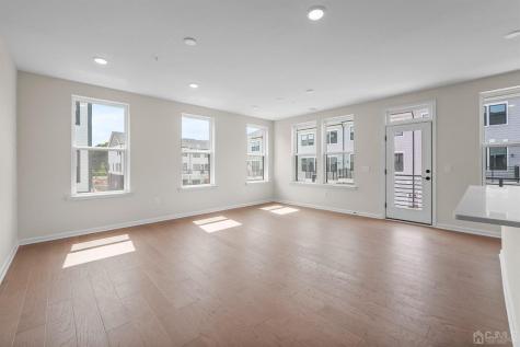 204 Lyla Lane New Brunswick NJ 08901