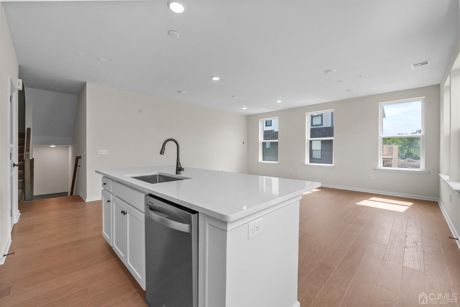 204 Lyla Lane New Brunswick NJ 08901