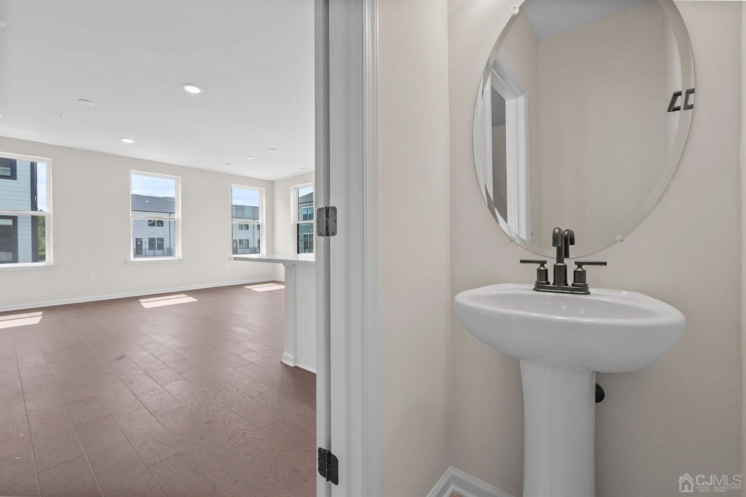 204 Lyla Lane New Brunswick NJ 08901