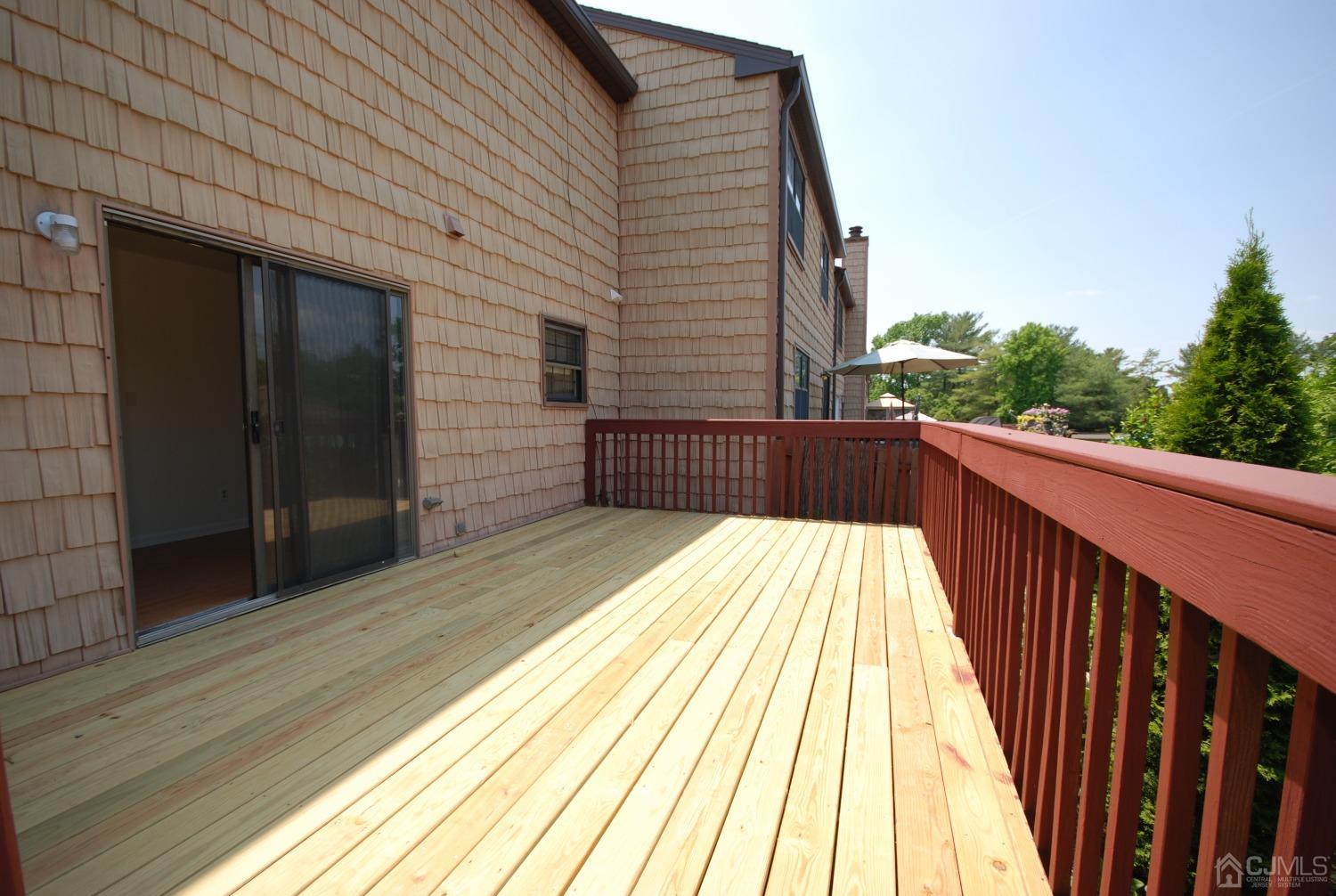 1 Wellington Court Sayreville NJ 08872