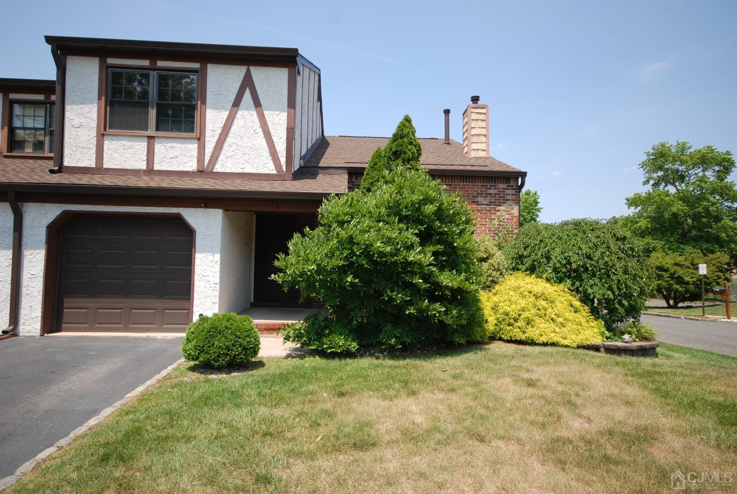 1 Wellington Court Sayreville NJ 08872