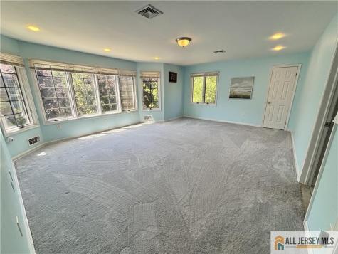 126 Mary Alice Court Union Twp NJ 07083