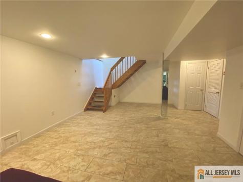 126 Mary Alice Court Union Twp NJ 07083