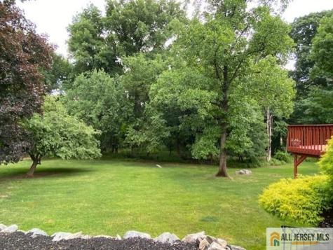 126 Mary Alice Court Union Twp NJ 07083