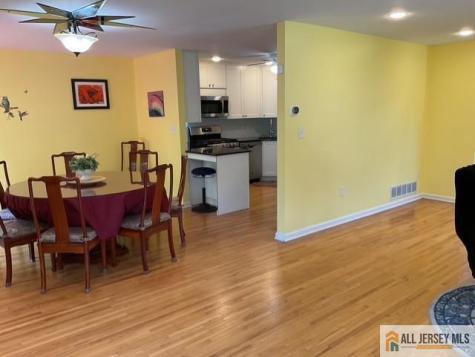 126 Mary Alice Court Union Twp NJ 07083