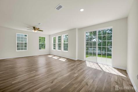 228 Park Lane Dunellen NJ 08812