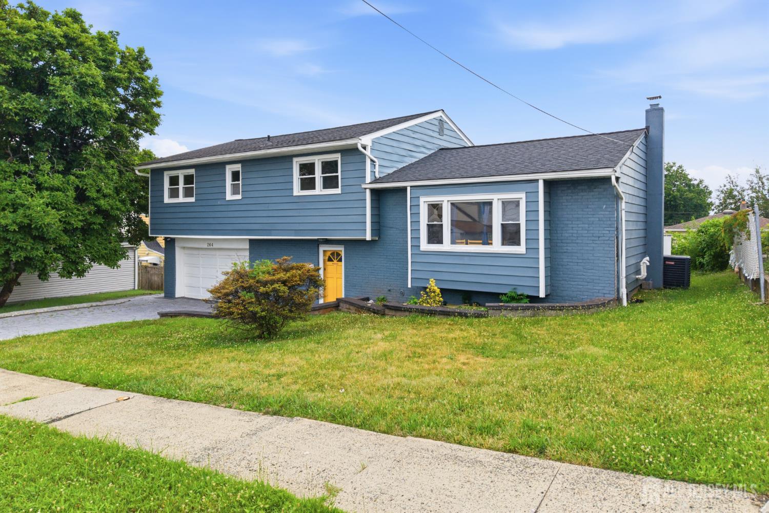 264 E George Place E Iselin NJ 08830