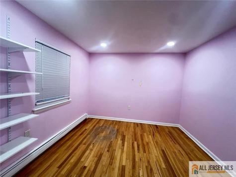 406 Cranbury Road East Brunswick NJ 08816