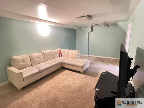 406 Cranbury Road East Brunswick NJ 08816