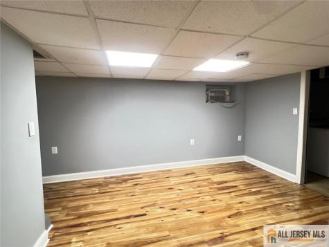 406 Cranbury Road East Brunswick NJ 08816