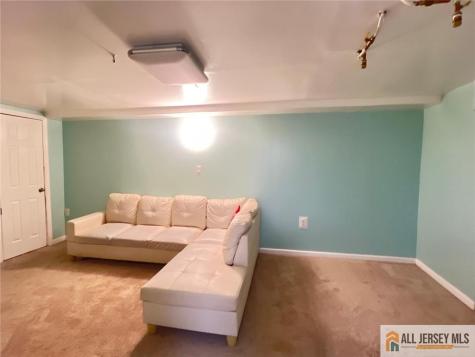 406 Cranbury Road East Brunswick NJ 08816