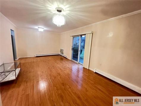 406 Cranbury Road East Brunswick NJ 08816