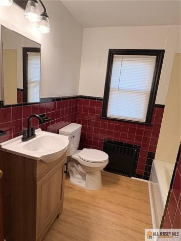 18 Fountain Street East Brunswick NJ 08816