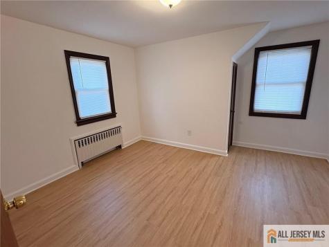 18 Fountain Street East Brunswick NJ 08816