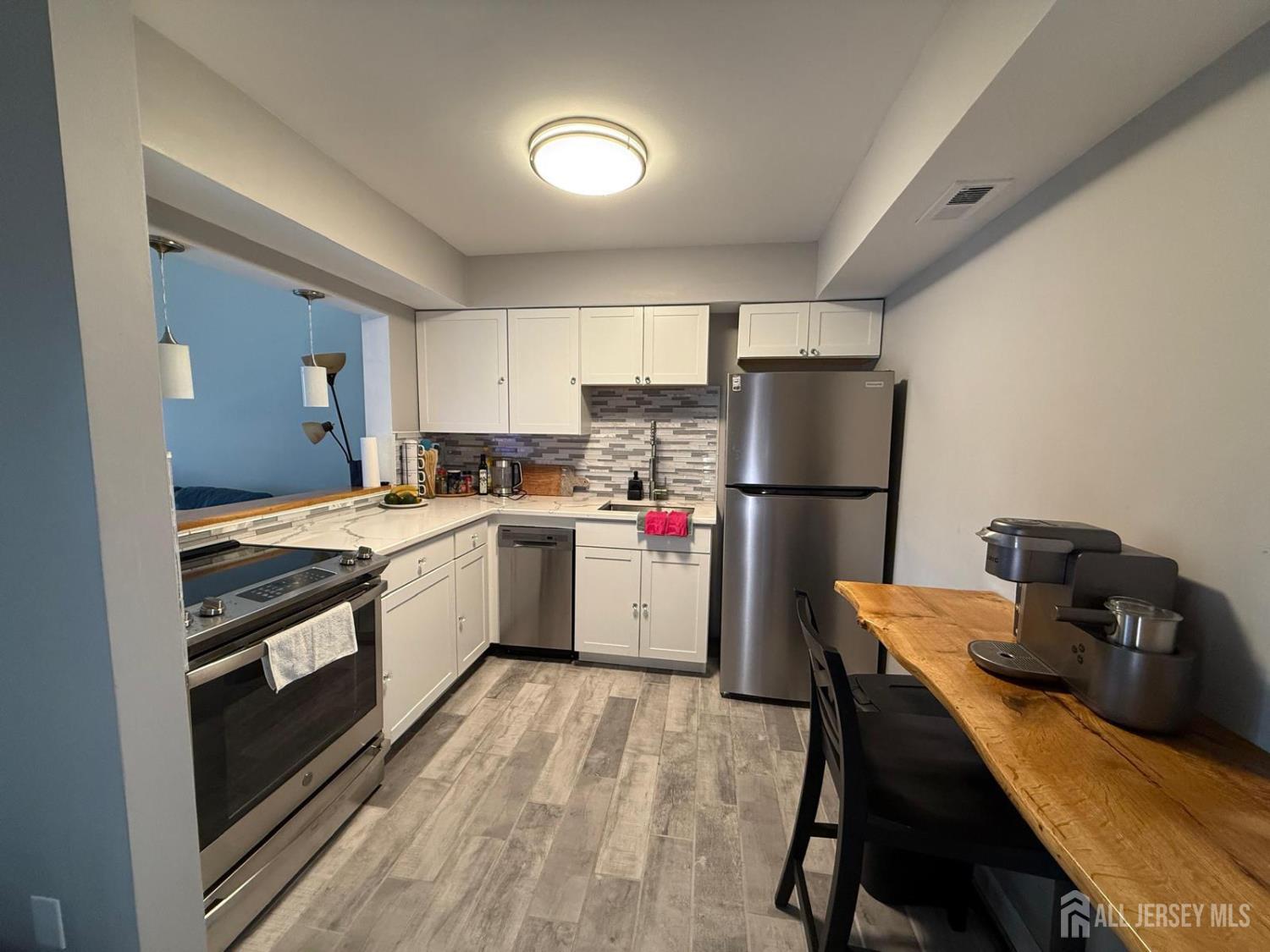 3517 Richmond Court Hillsborough NJ 08844