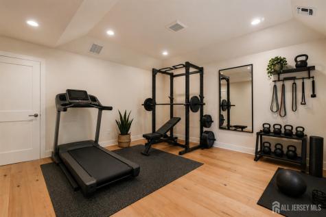 11 Scarlet Drive Piscataway NJ 08854