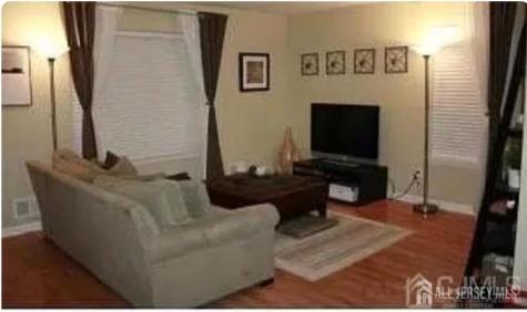 36-B 36 B Henry St Street Franklin Twsp NJ 08873