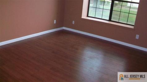 1209 Harbor Club Drive Sayreville NJ 08859