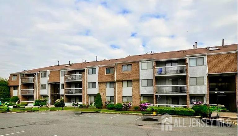 513 Edison Glen Terrace Edison NJ 08837
