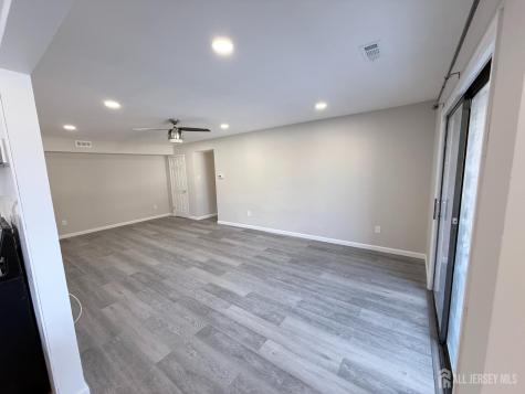 513 Edison Glen Terrace Edison NJ 08837