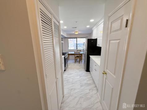 513 Edison Glen Terrace Edison NJ 08837