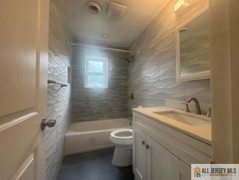 37 Judson Street Edison NJ 08837
