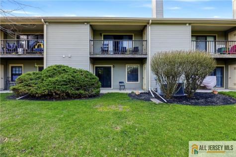151 Wyndham Place Robbinsville NJ 08691