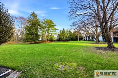 151 Wyndham Place Robbinsville NJ 08691