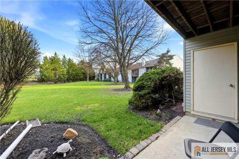 151 Wyndham Place Robbinsville NJ 08691