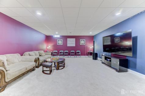 6 Michelangelo Drive South Brunswick NJ 08852