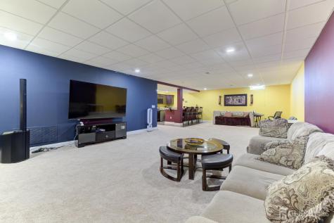 6 Michelangelo Drive South Brunswick NJ 08852