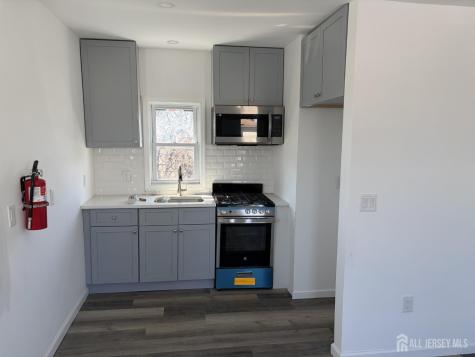 15 Fitch Street Carteret NJ 07008