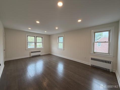1020 Raritan Avenue Highland Park NJ 08904