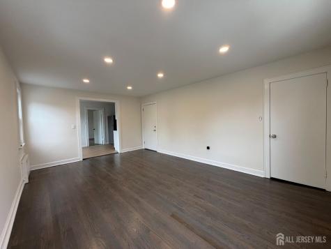1020 Raritan Avenue Highland Park NJ 08904