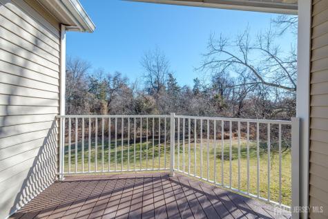 29 Amberly Court Franklin NJ 08823