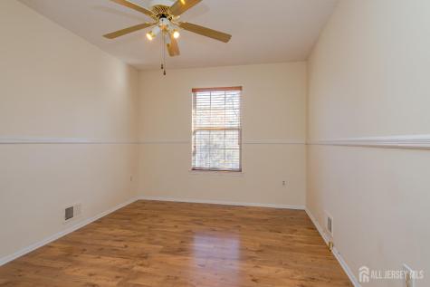 29 Amberly Court Franklin NJ 08823
