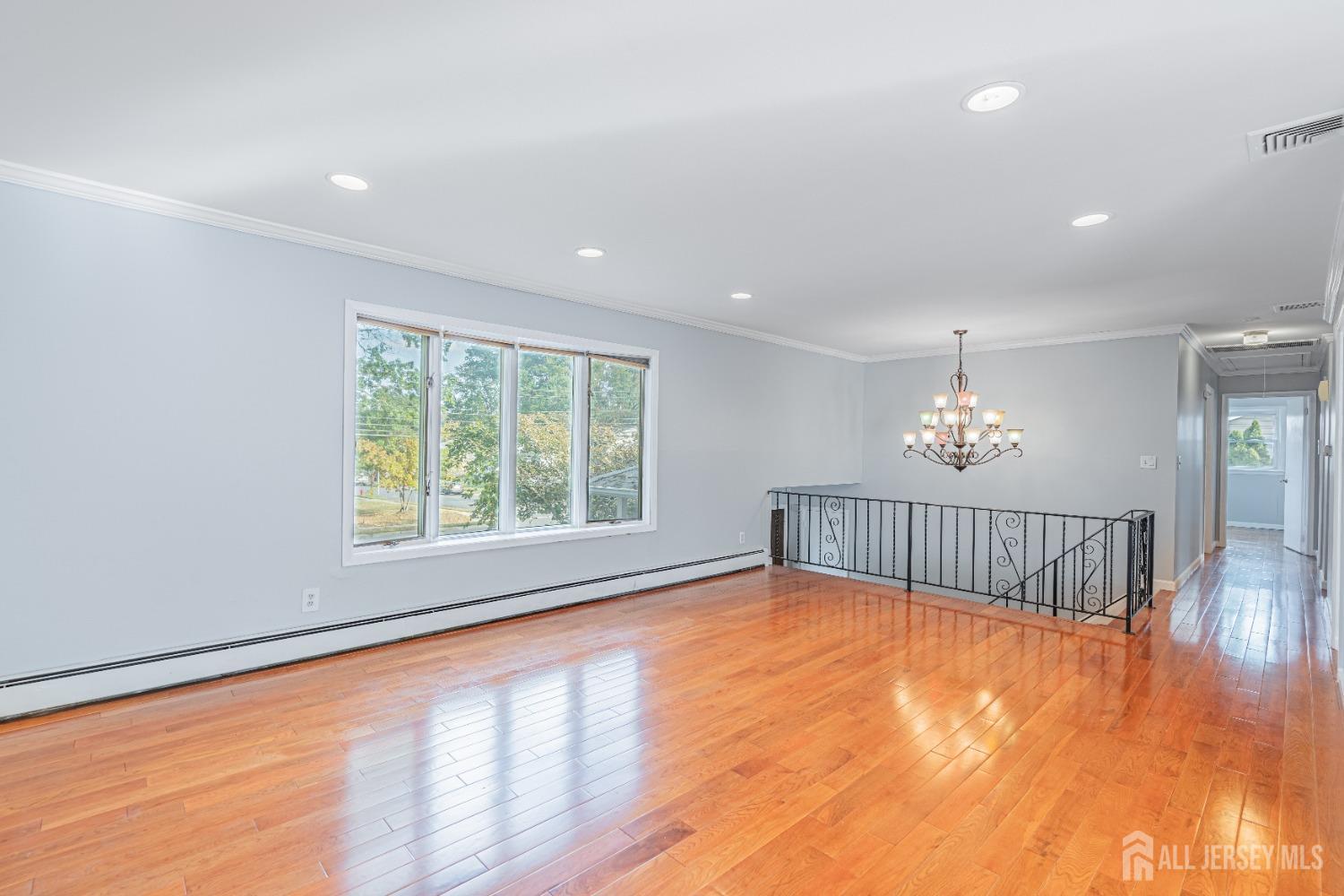 927 Wood Avenue Edison NJ 08820