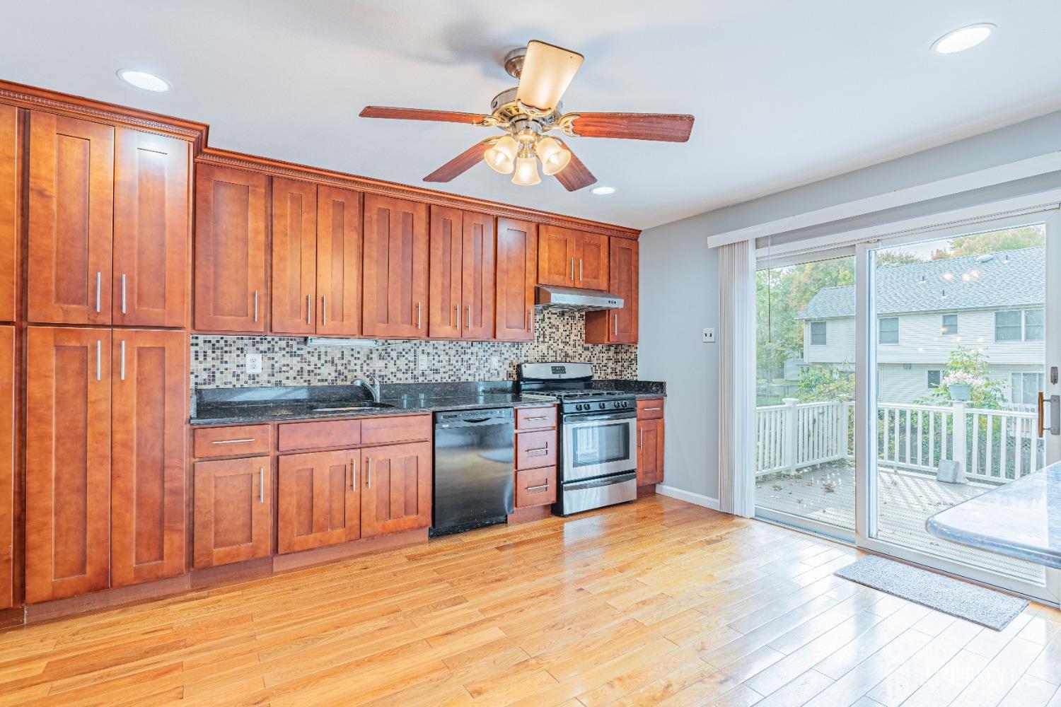 927 Wood Avenue Edison NJ 08820