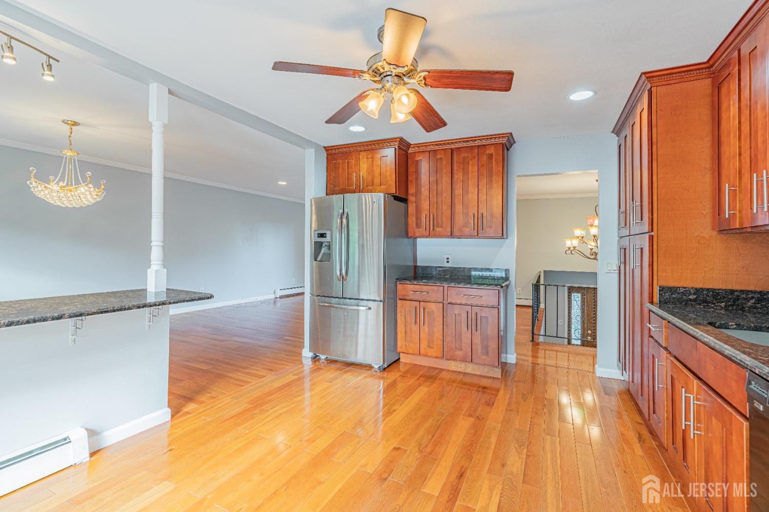 927 Wood Avenue Edison NJ 08820