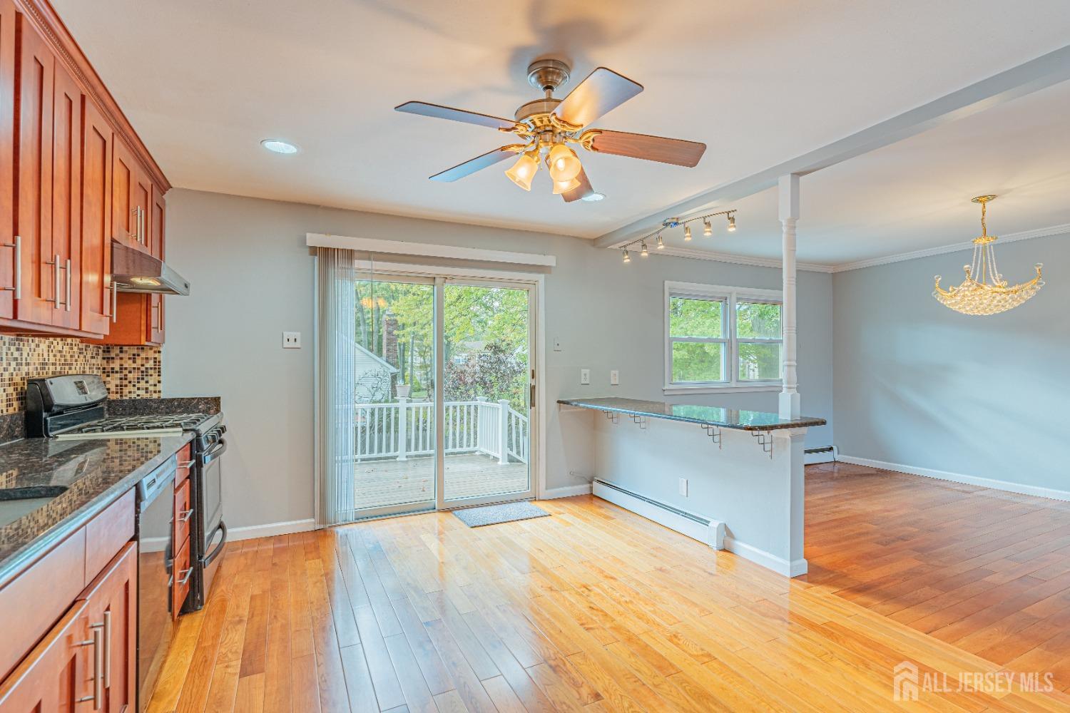 927 Wood Avenue Edison NJ 08820