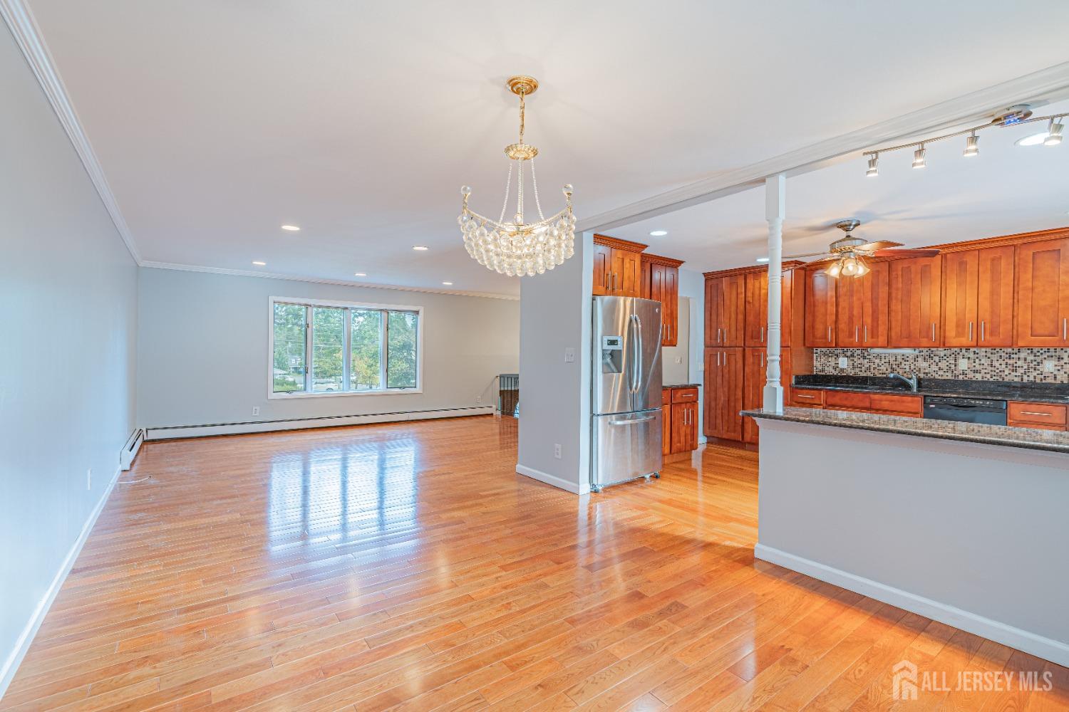 927 Wood Avenue Edison NJ 08820