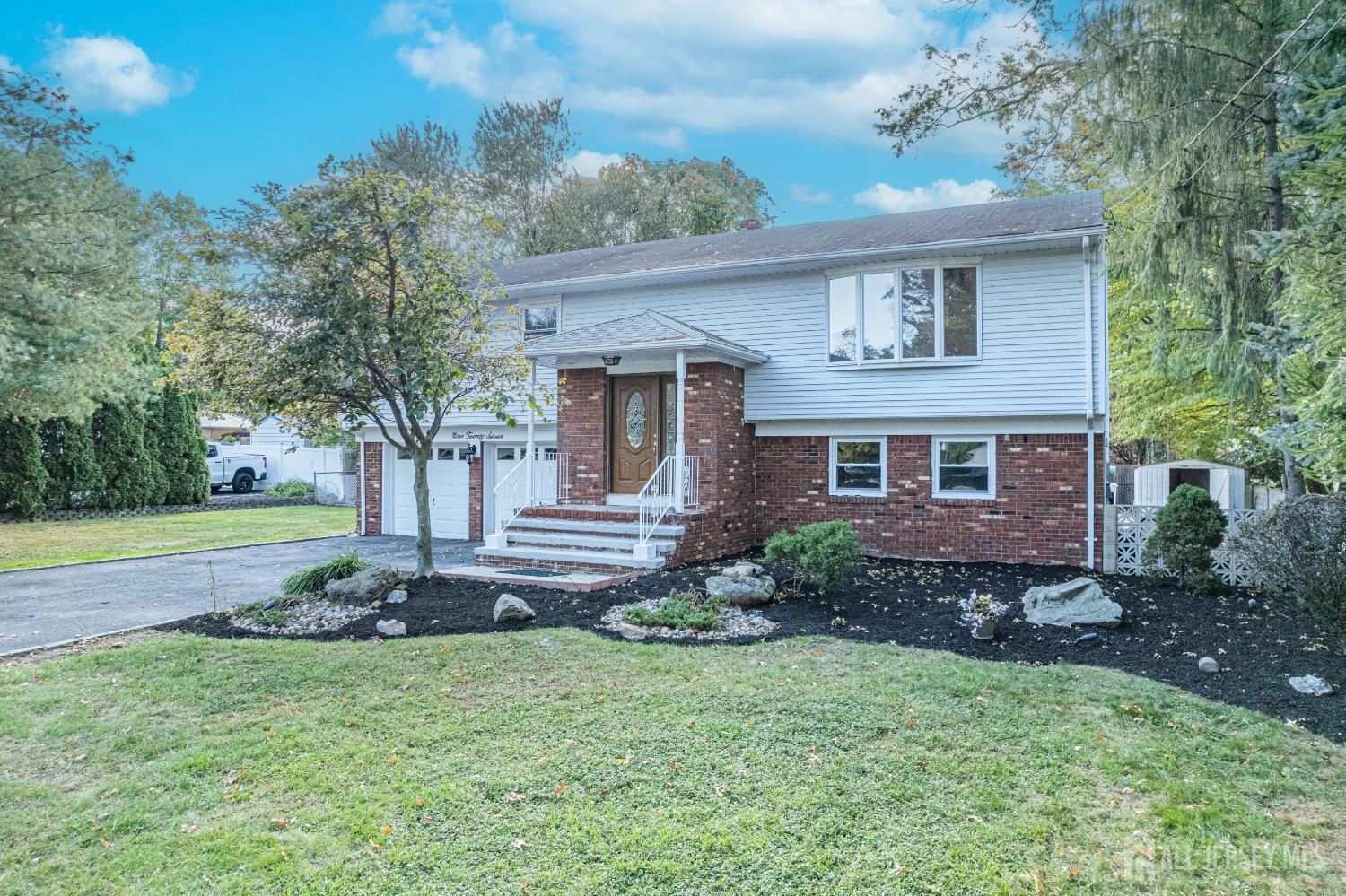927 Wood Avenue Edison NJ 08820