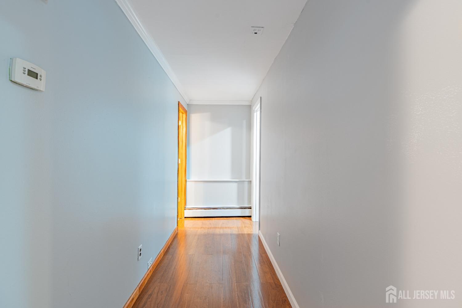 927 Wood Avenue Edison NJ 08820