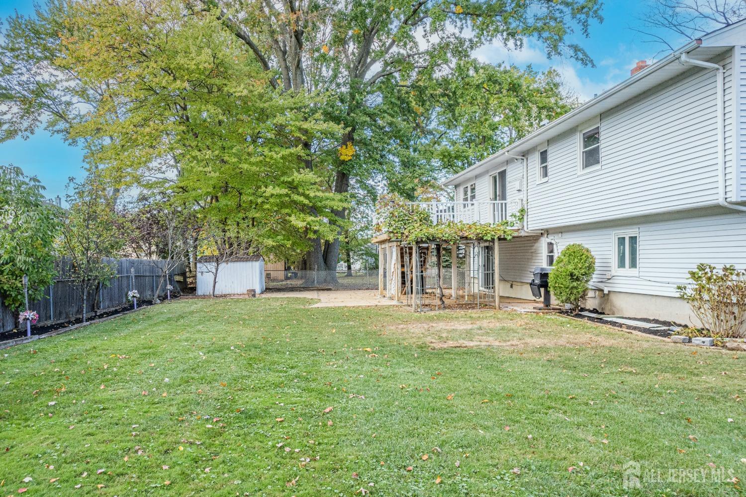 927 Wood Avenue Edison NJ 08820