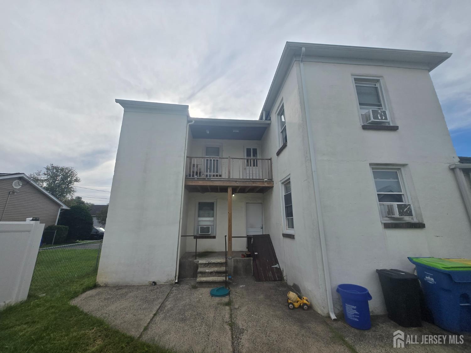 10 N 6th Avenue N Manville NJ 08835