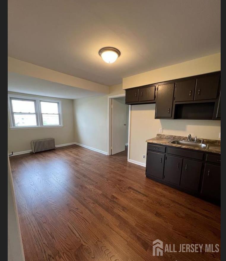 1061 King Georges Post Road Edison NJ 08837