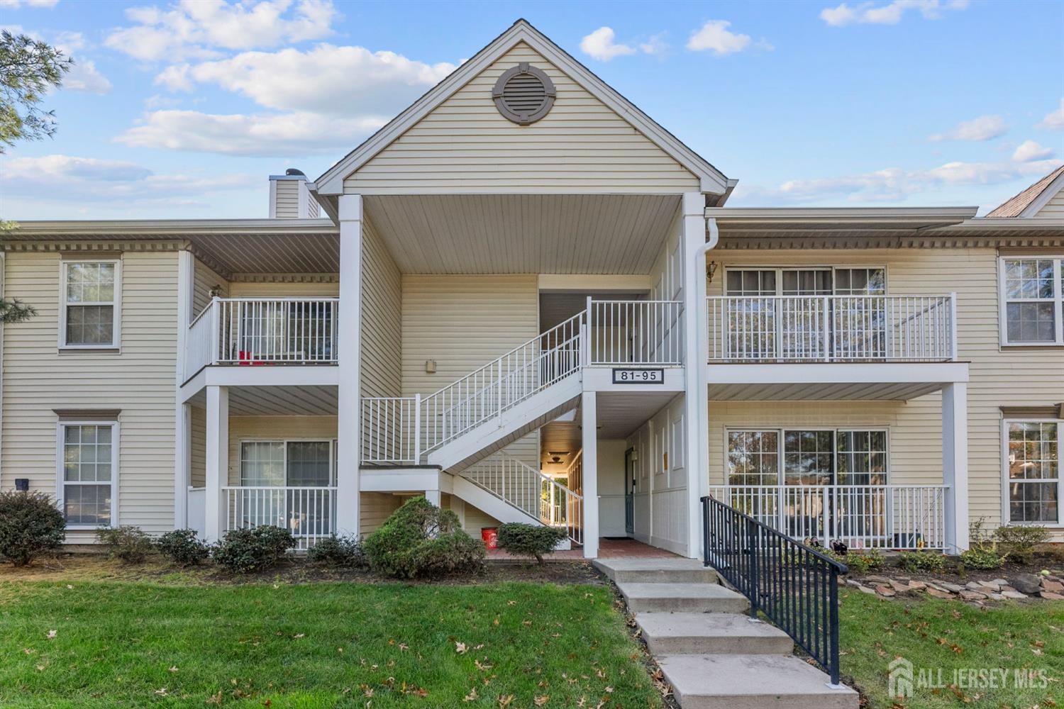 85 Caitlin Court Franklin NJ 08823