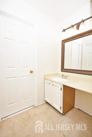 80 Oswestry Way Franklin Twsp NJ 08873